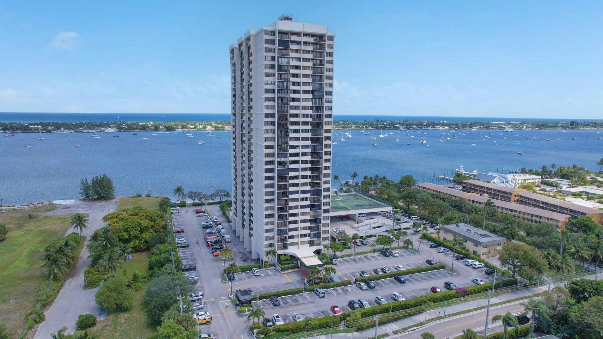 5600 N Flagler Drive, Unit 801, West Palm Beach, FL 33407 Photo