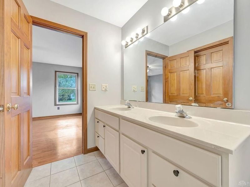 4 Olde Stone Court, Oxford, OH 45056 Photo 33