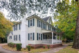 1010 Highmarket St. photo 4