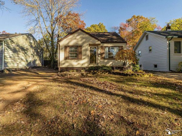 908 N Maple Avenue, Royal Oak, MI 48067
