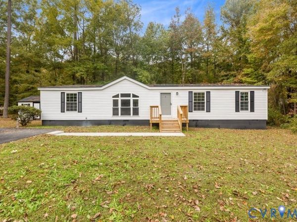 16900 Lansmill Drive, Colonial Heights, VA 23834