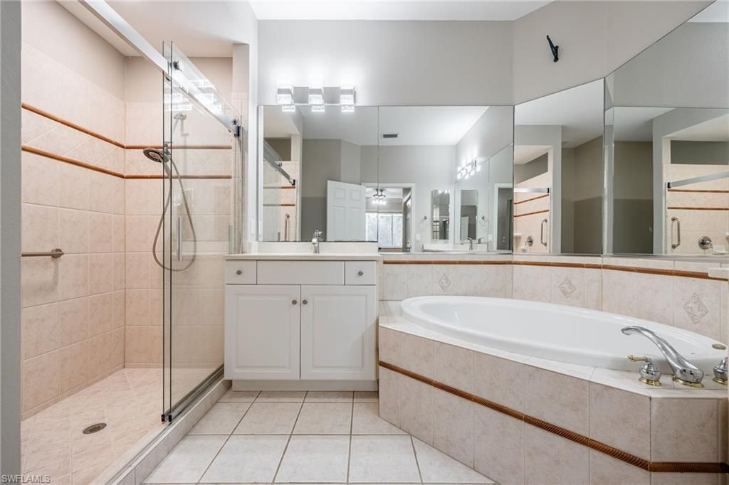 7678 Bay Lake Dr, Fort Myers, FL 33907 Photo