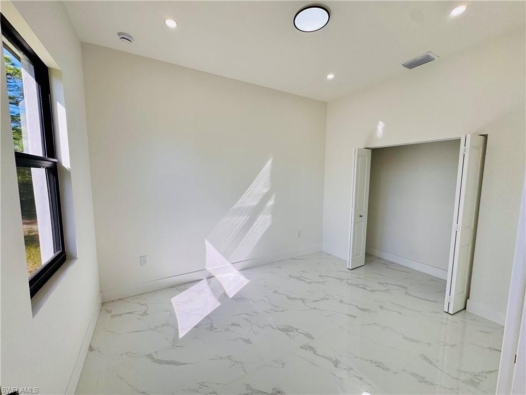 946 Panda Dr, Lehigh Acres, FL 33974 Photo