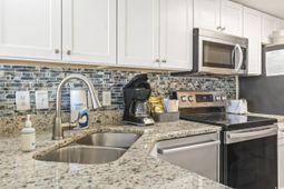 2701 S Ocean Blvd. photo 4