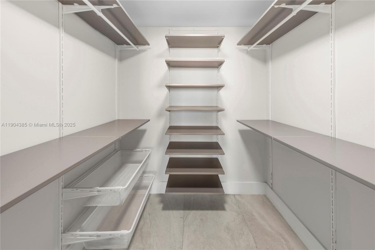 2555 Collins Ave, Unit 904, Miami Beach, FL 33140 Photo