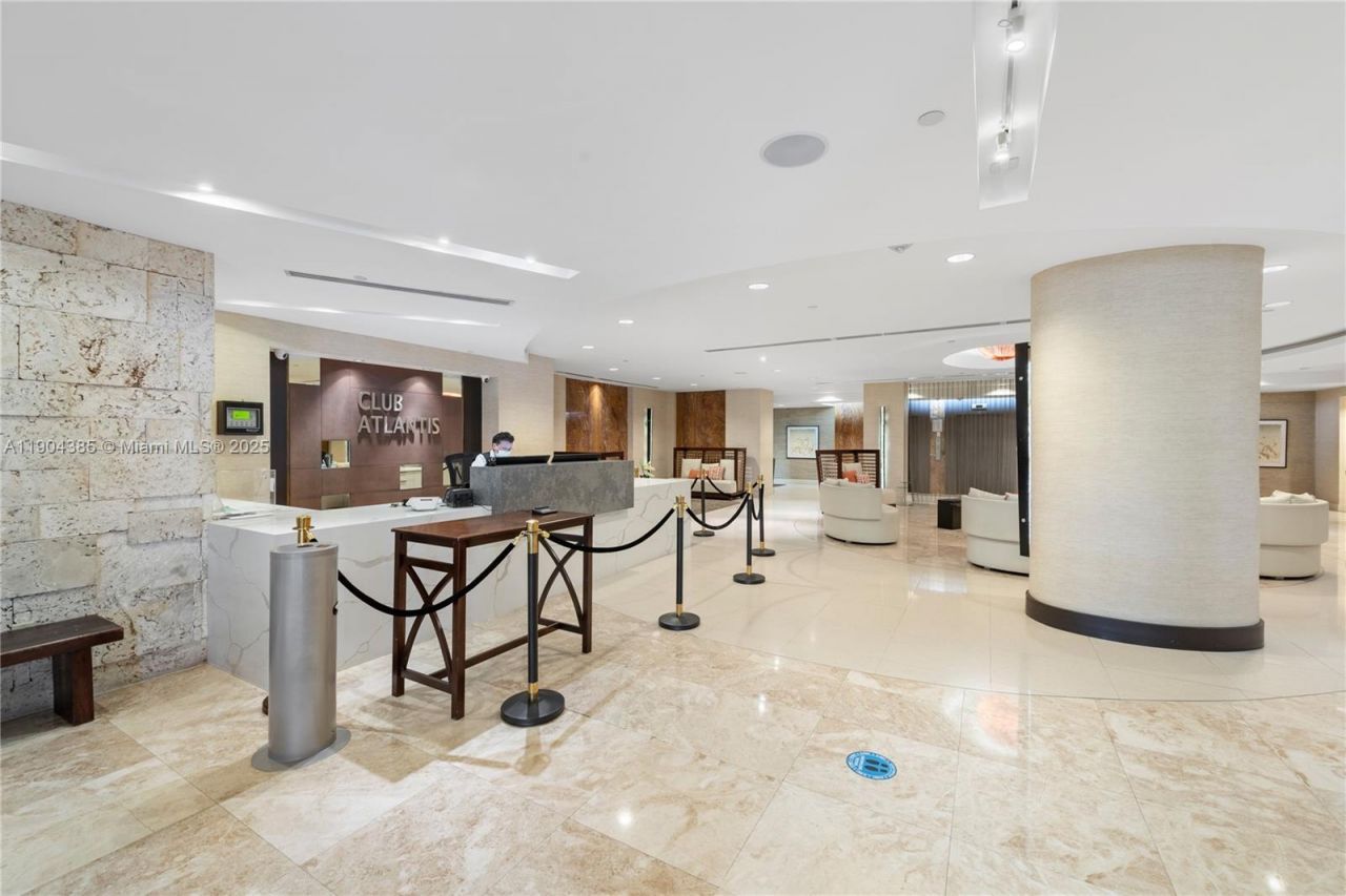 2555 Collins Ave, Unit 904, Miami Beach, FL 33140 Photo