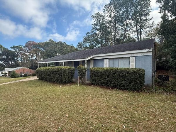 4001 Sunnyvale Lane S, Mobile, AL 36609