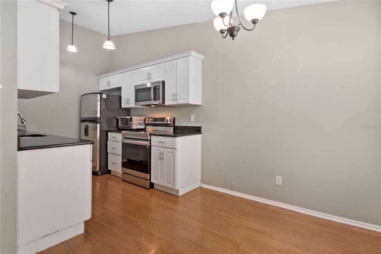 10006 87th Street, Seminole, FL 33777 Photo