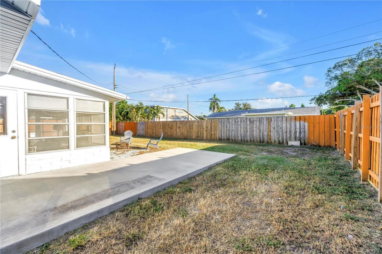 6830 35th Avenue N, Saint Petersburg, FL 33710 Photo