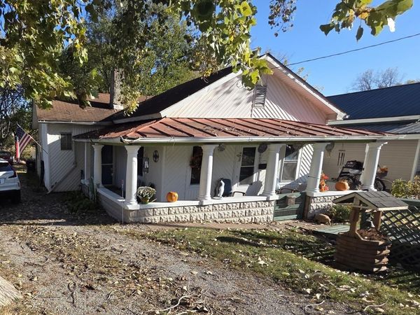 605 Riverside Avenue, Defiance, OH 43512