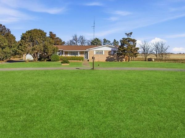 20532 State Hwy 9, Mangum, OK 73554