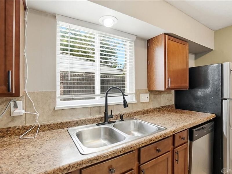 651 Wiltshire Boulevard, Dayton, OH 45419 Photo 11