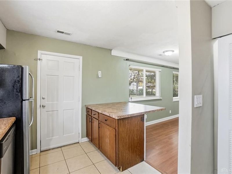 651 Wiltshire Boulevard, Dayton, OH 45419 Photo 9