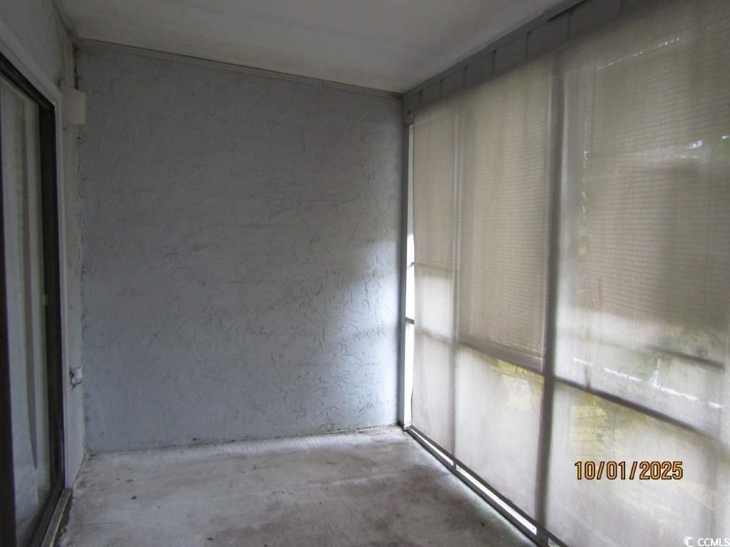 938 Villa Dr. Photo 12