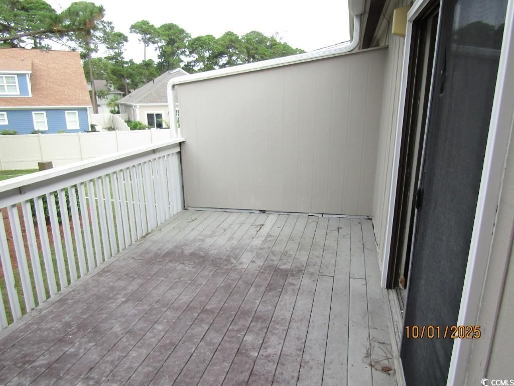 938 Villa Dr. Photo 16