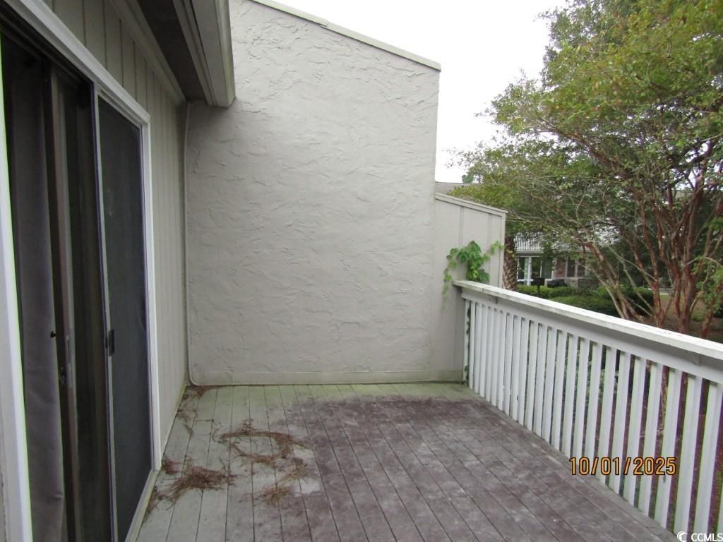 938 Villa Dr. Photo 17