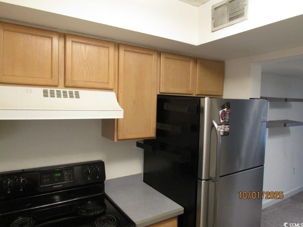 938 Villa Dr. Photo 4