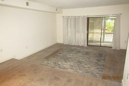 938 Villa Dr. photo 4