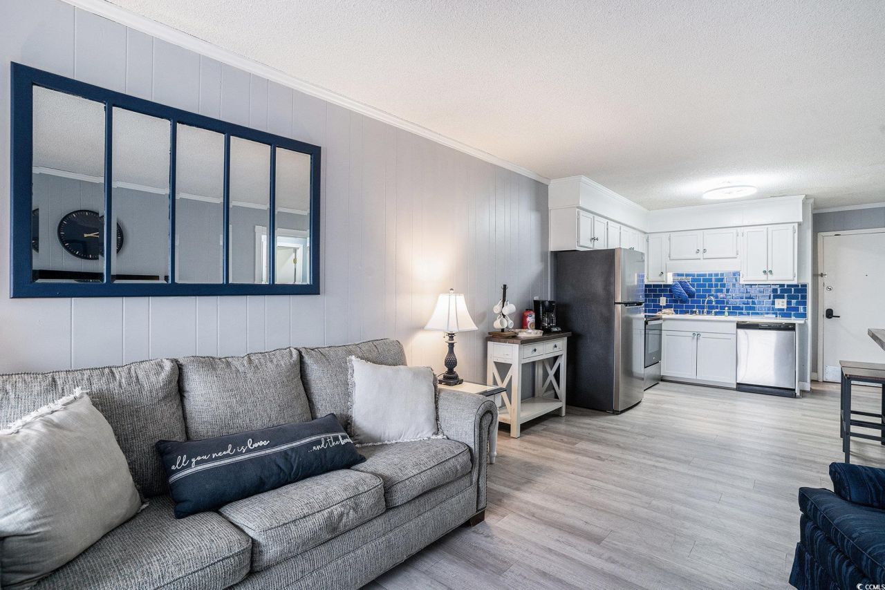 191 Maison Dr. Photo 4