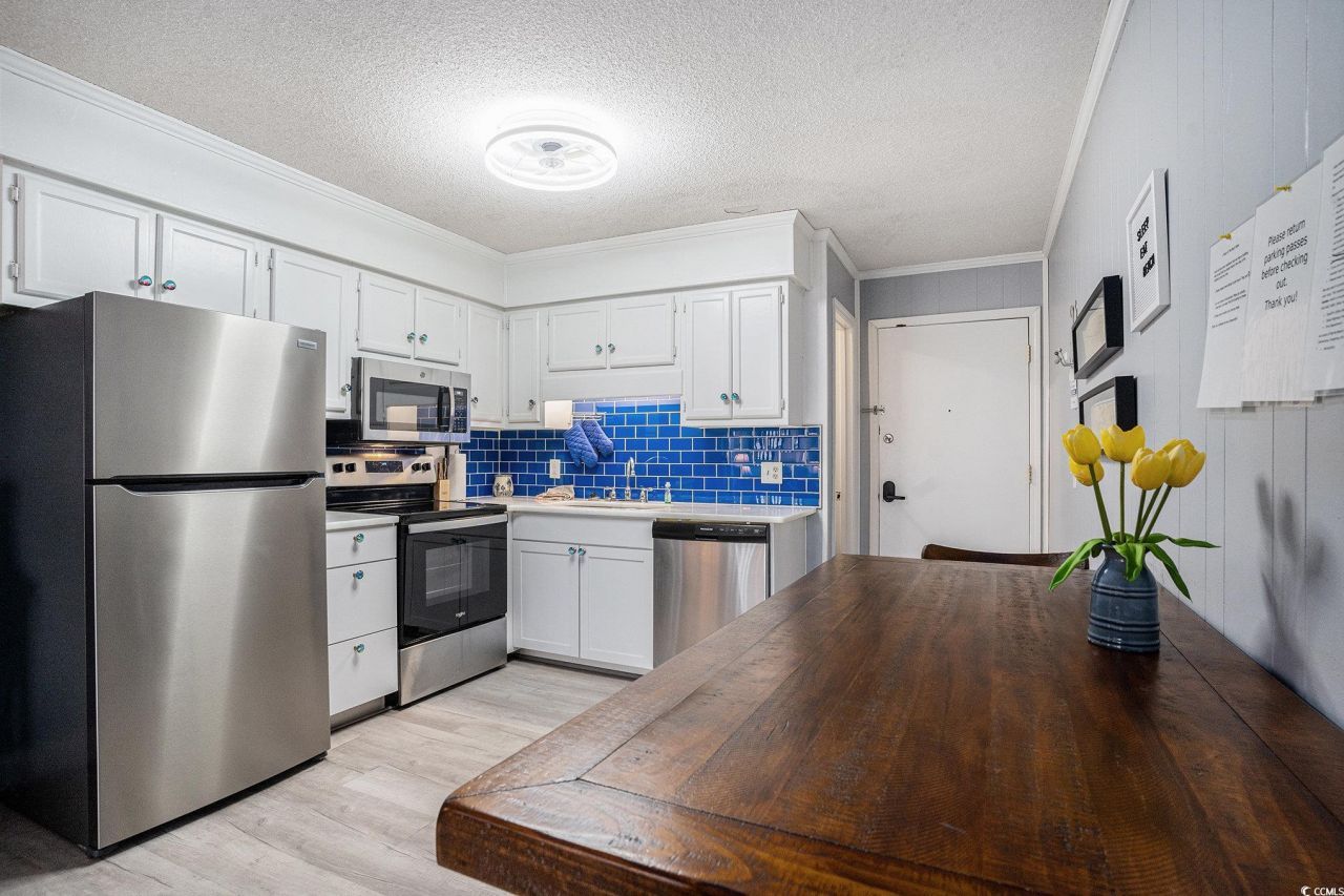 191 Maison Dr. Photo 6