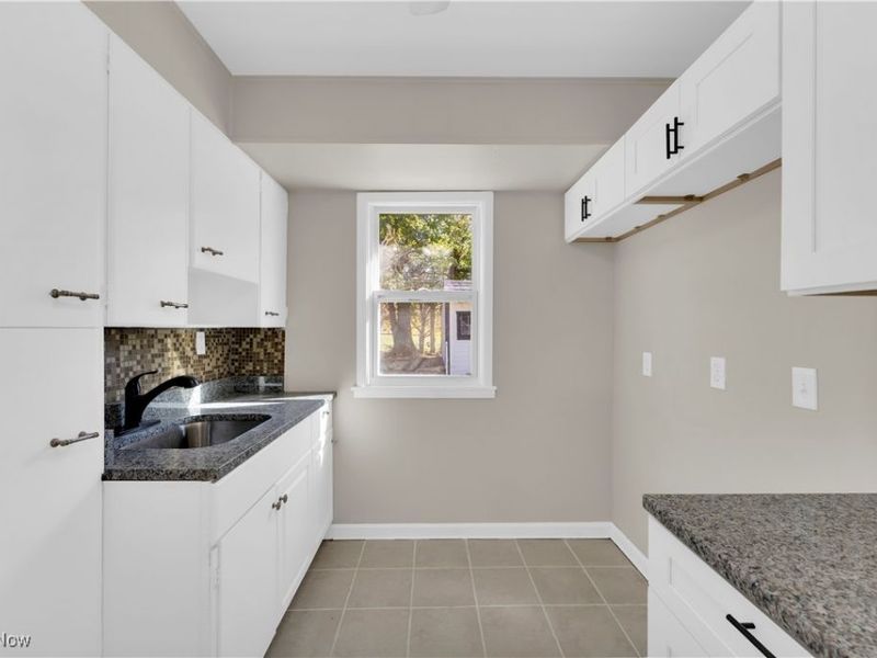 23198 Gay Street, Euclid, OH 44123 Photo 8