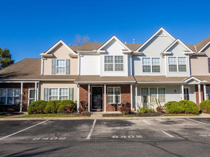 8402 Varden Court, Unit 2102, Blacklick, OH 43004 Photo 3