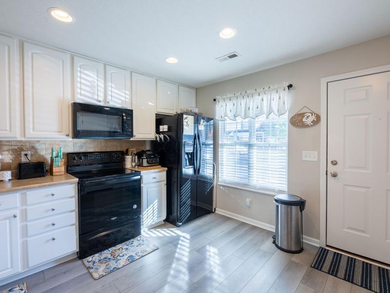 8402 Varden Court, Unit 2102, Blacklick, OH 43004 Photo 5