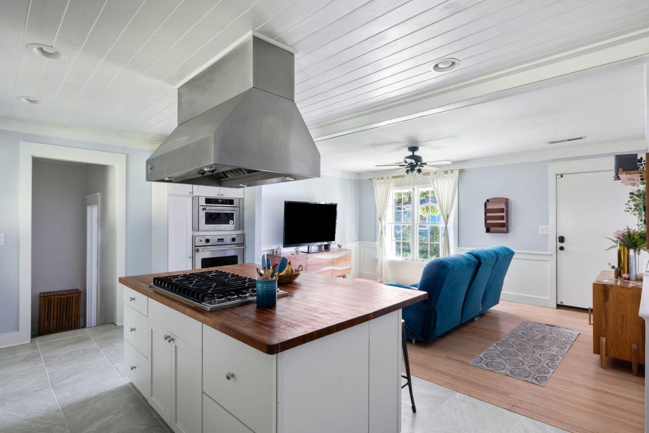 974 Riverland Drive Photo 14