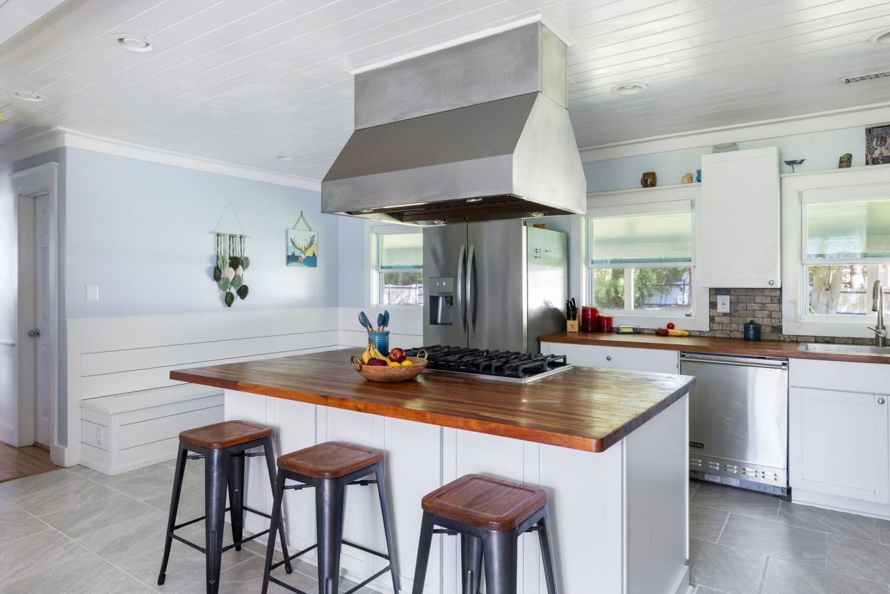 974 Riverland Drive Photo 15