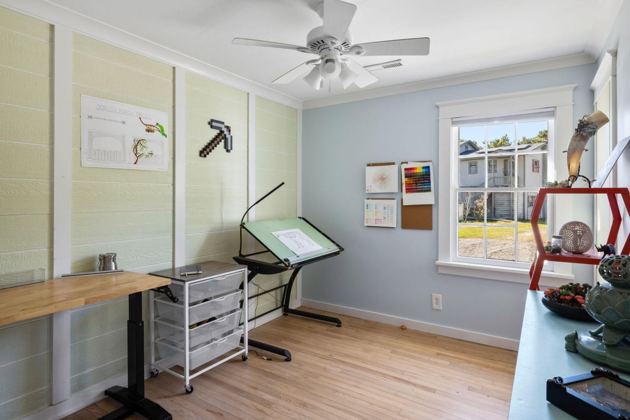 974 Riverland Drive Photo 22