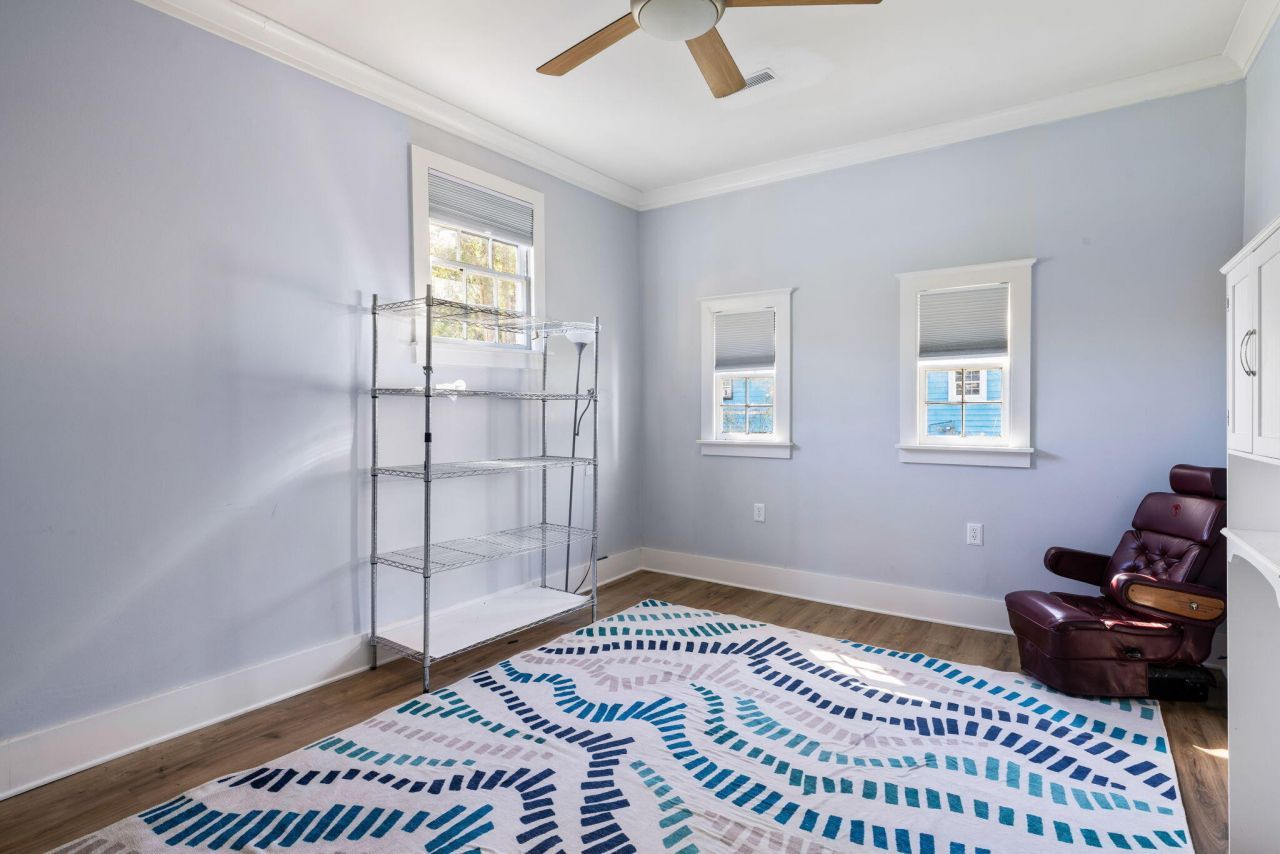 974 Riverland Drive Photo 24