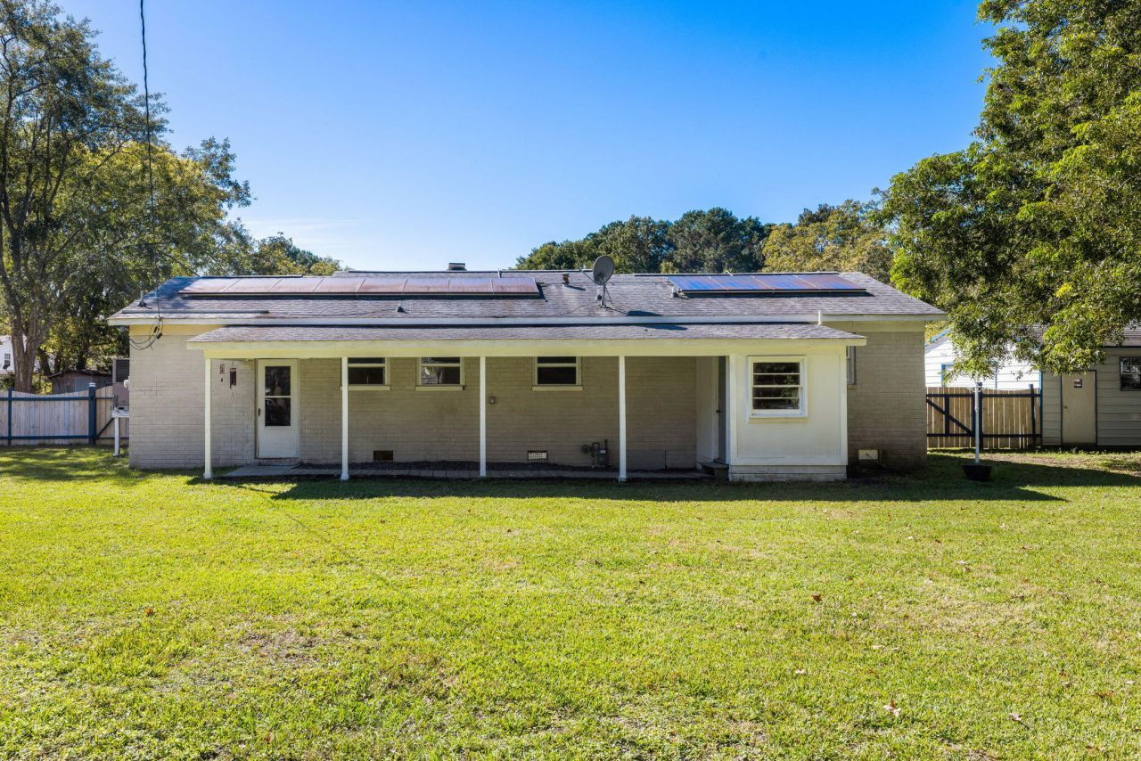 974 Riverland Drive Photo 29