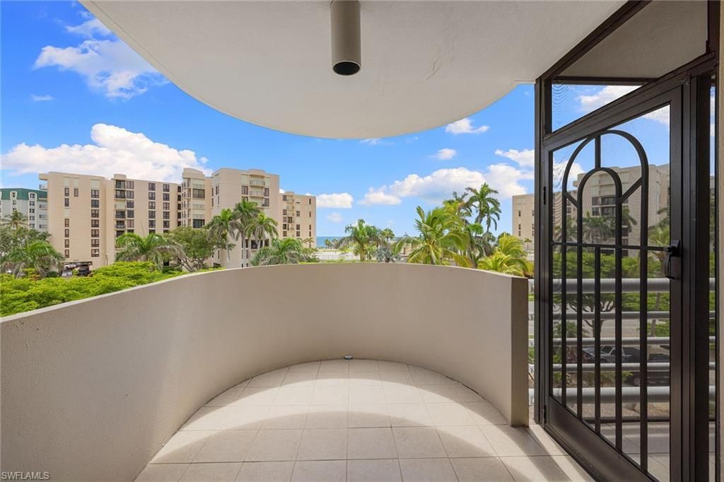 3100 Gulf Shore Blvd N, Unit 303, Naples, FL 34103 Photo