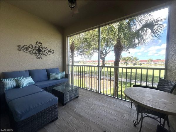 2720 Cypress Trace CIR, Unit 2928, NAPLES, FL 34119