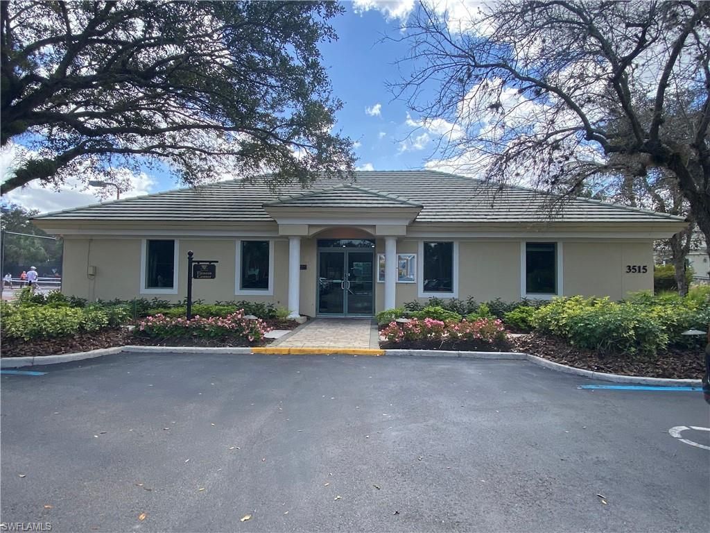 2720 Cypress Trace Cir, Unit 2928, Naples, FL 34119 Photo