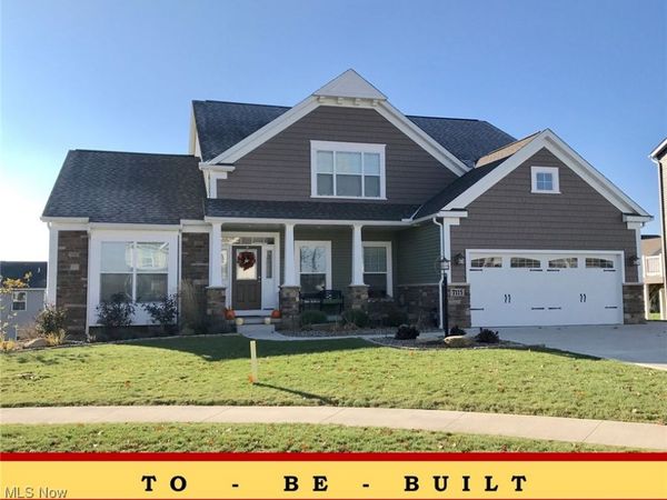 2273 Ledgestone Drive NW, Uniontown, OH 44685