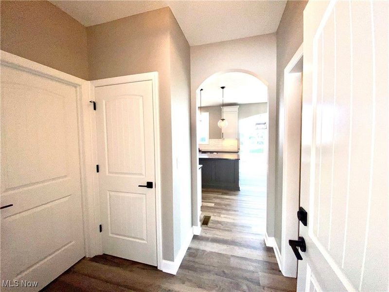 2273 Ledgestone Drive NW, Uniontown, OH 44685 Photo 11