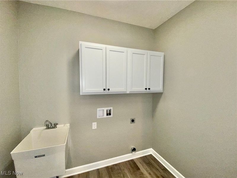 2273 Ledgestone Drive NW, Uniontown, OH 44685 Photo 7