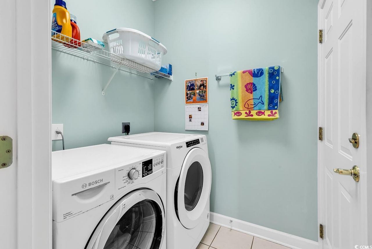 6443 Longwood Dr. Photo 40