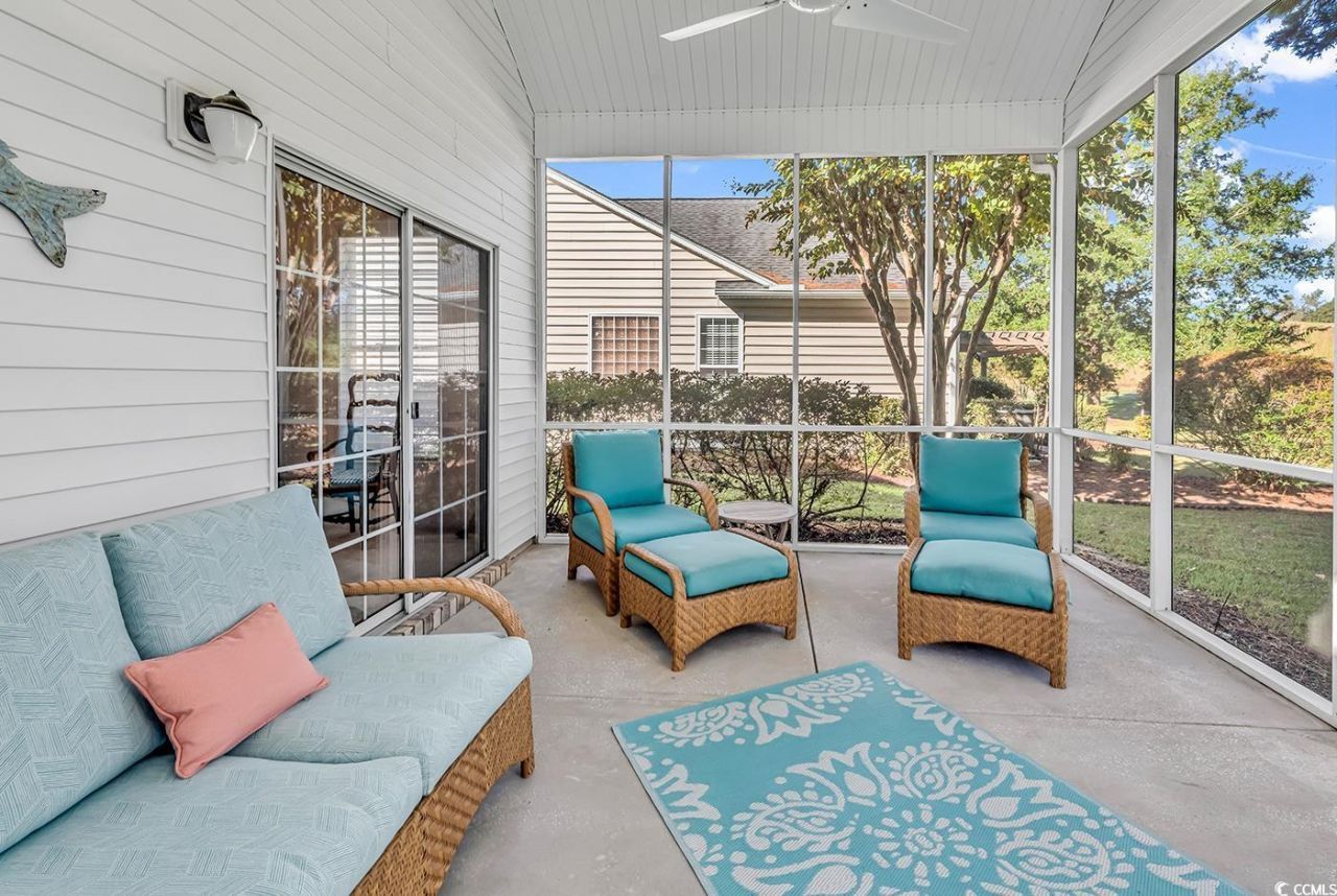 6443 Longwood Dr. Photo 5