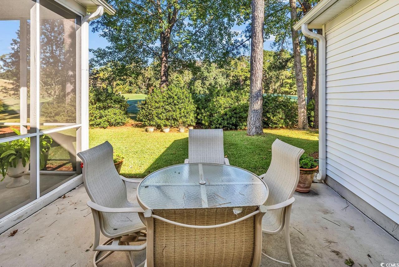 6443 Longwood Dr. Photo 6