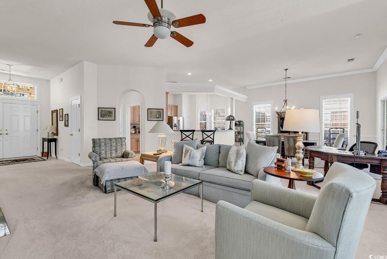 6443 Longwood Dr. Photo 9