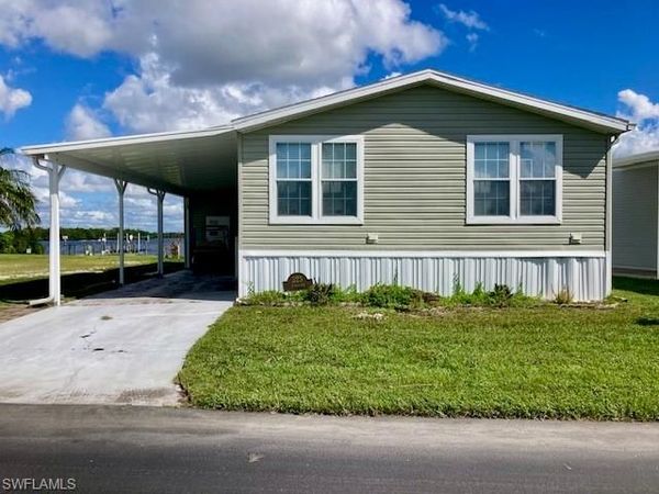 325 Shoreland DR, FORT MYERS, FL 33905