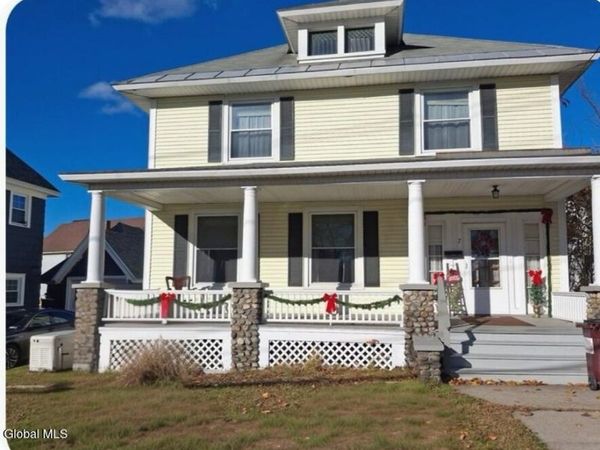 7 Fifth Avenue, Gloversville, NY 12078