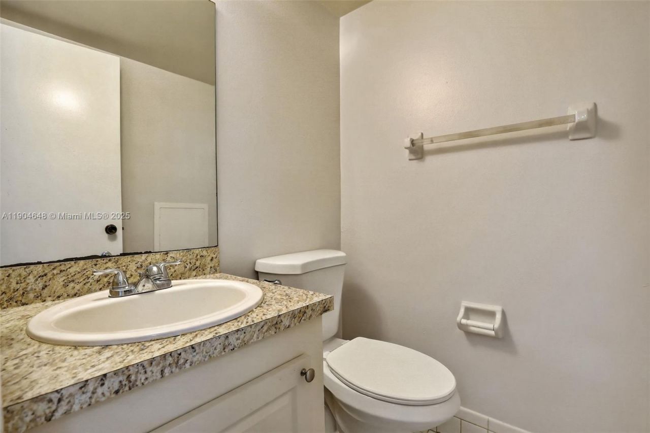 6500 Cypress Rd, Unit 410, Plantation, FL 33317 Photo