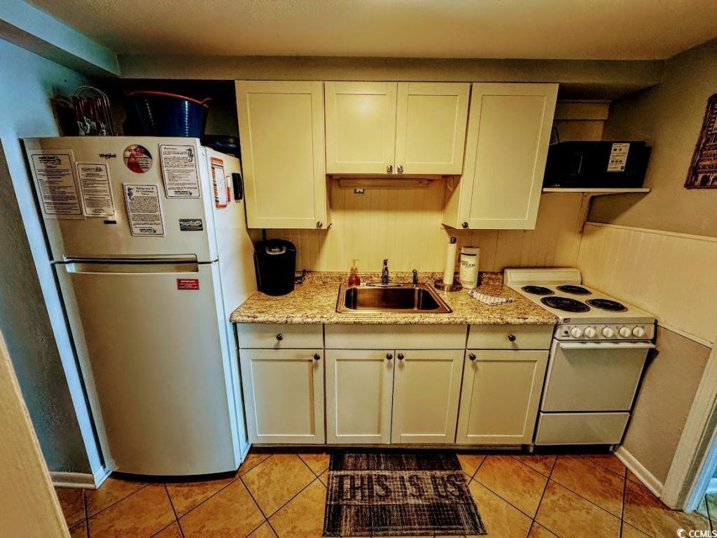 2406 N Ocean Blvd. Photo 6