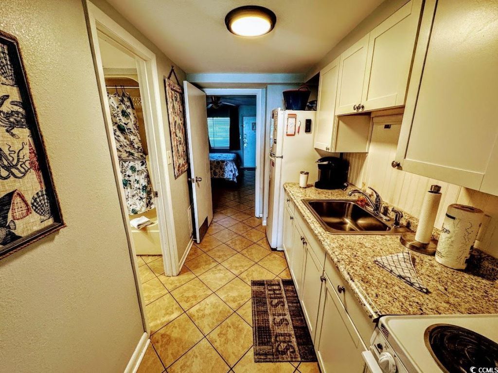 2406 N Ocean Blvd. Photo 7