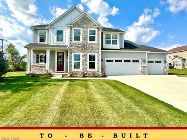 2693 Ledgestone Drive NW, Uniontown, OH 44685