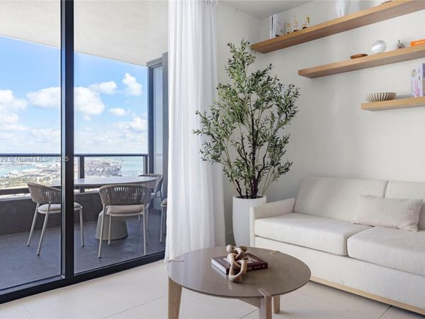 159 NE 6th St, Unit 3615, Miami, FL 33132