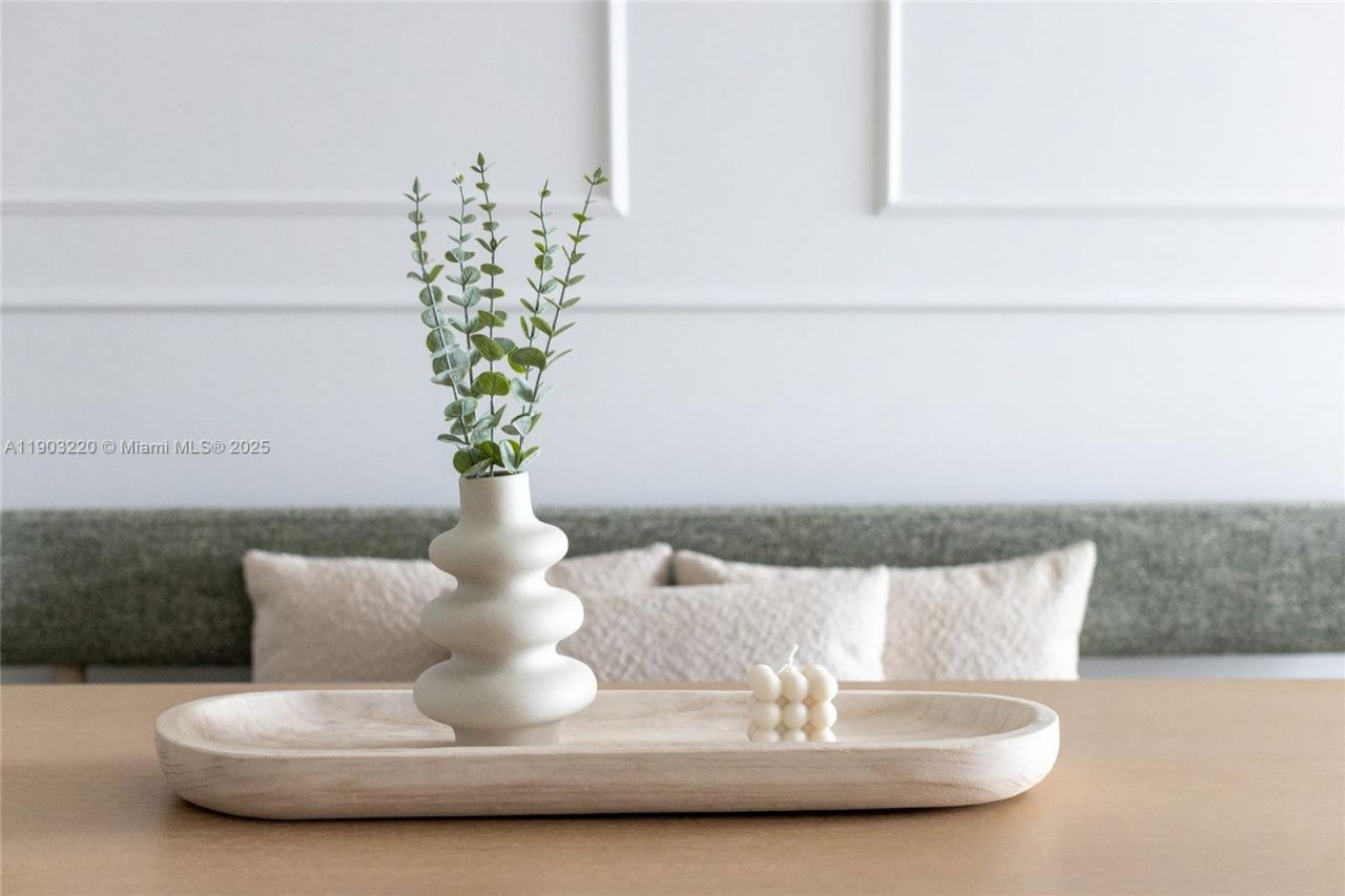 159 NE 6th St, Unit 3615, Miami, FL 33132 Photo